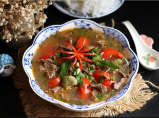 Canh Thịt Bò Rau Răm
